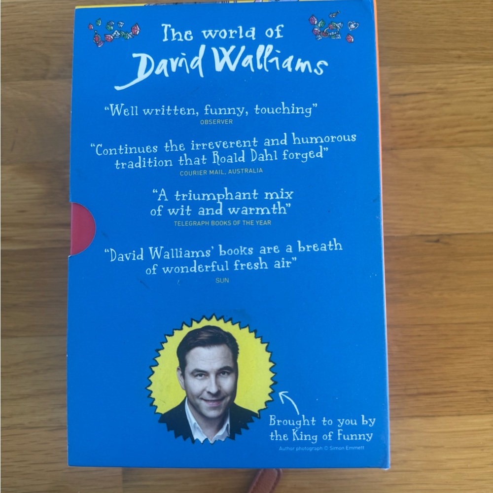 The World of David Walliams: Mega Box set - Picture 3 of 6